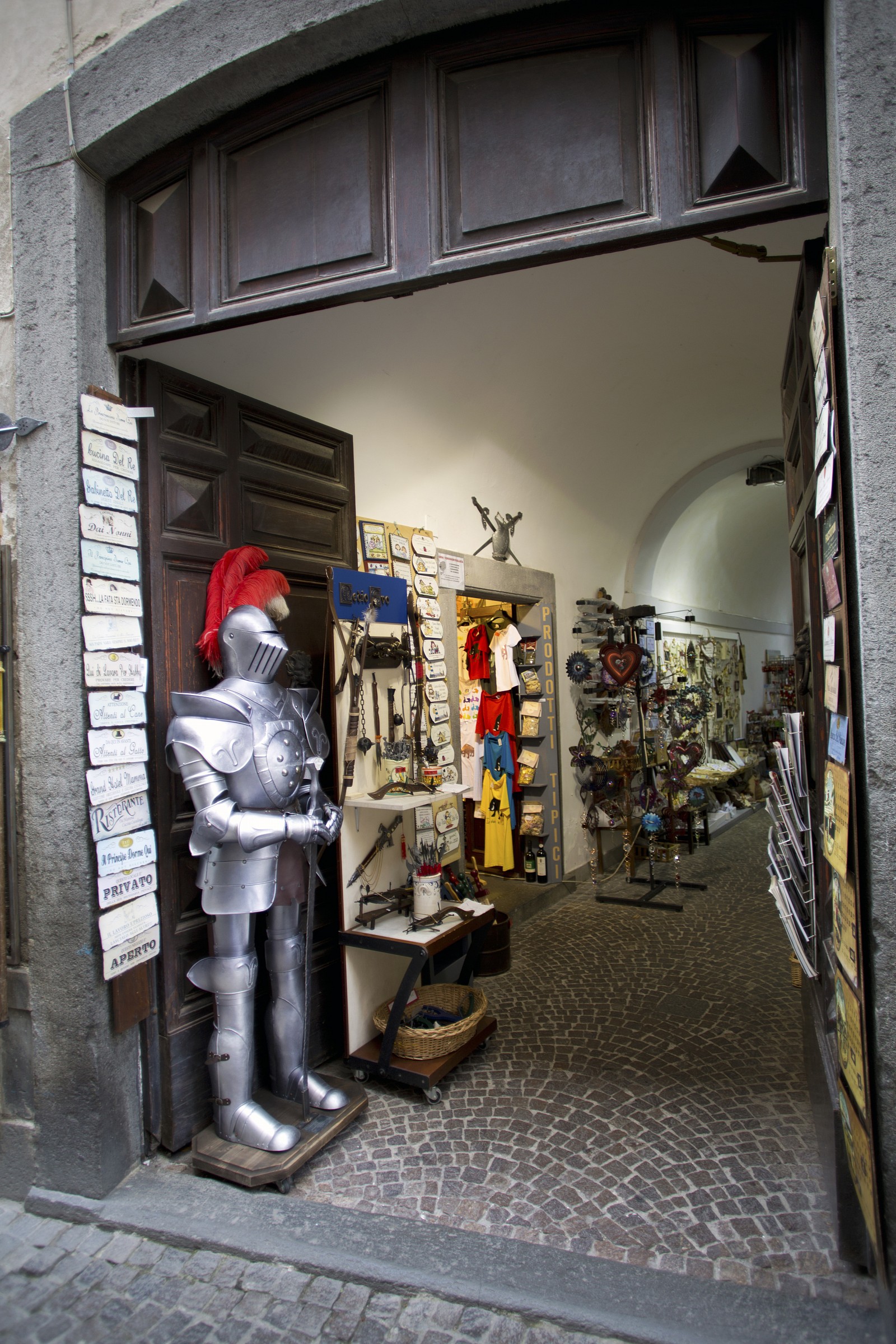 Orvieto: negozi particolari 2