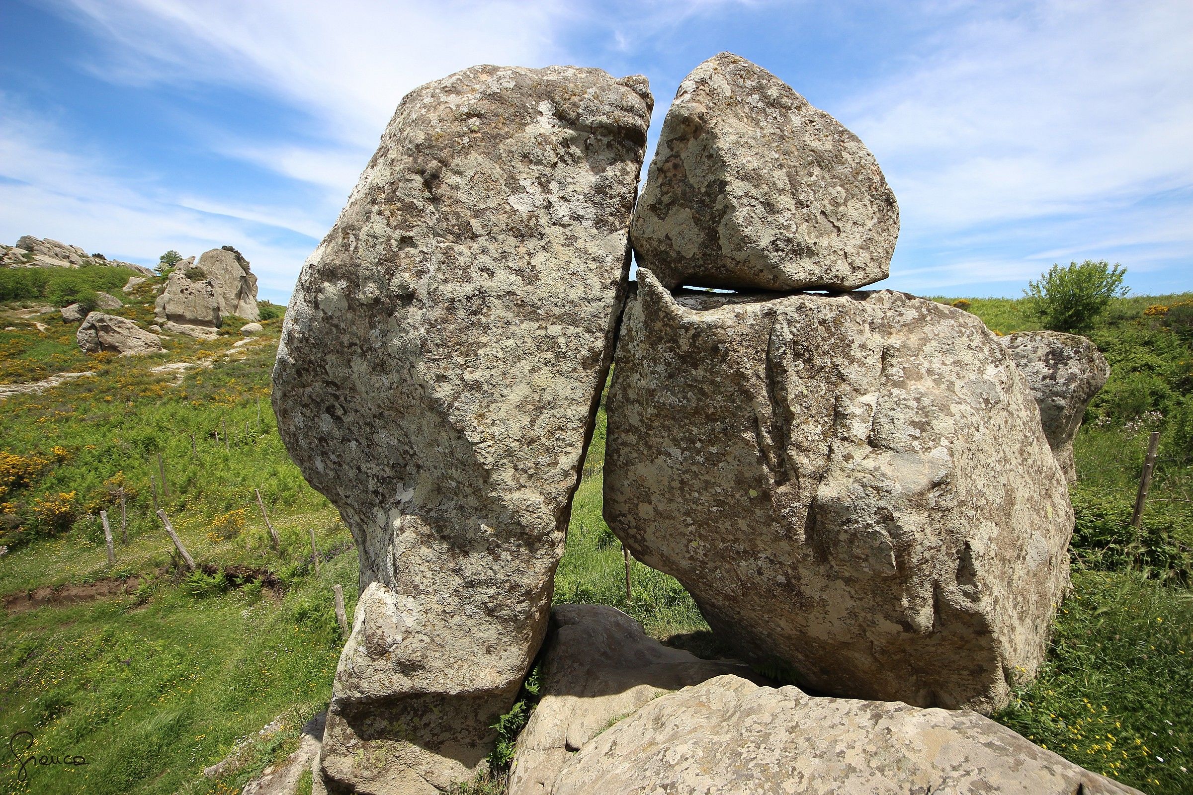 Who put such megaliths dell'Argimusco?