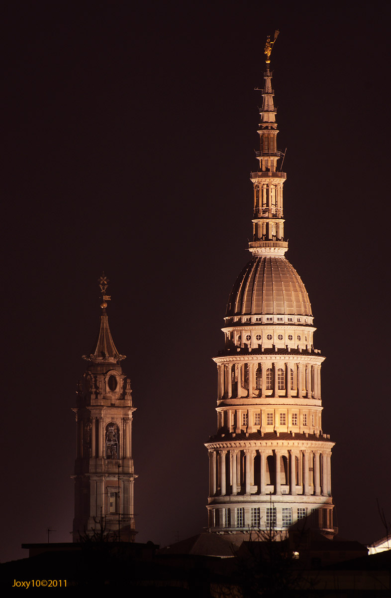 Night view of the dome of St. Gaudenzio in Novara.