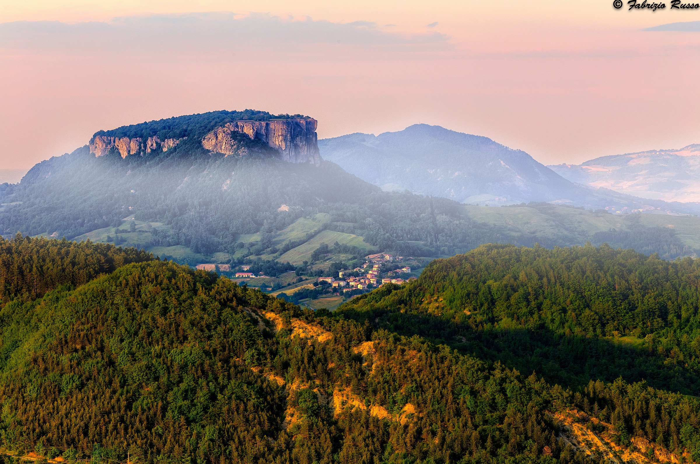 Spunta la Pietra dal Monte