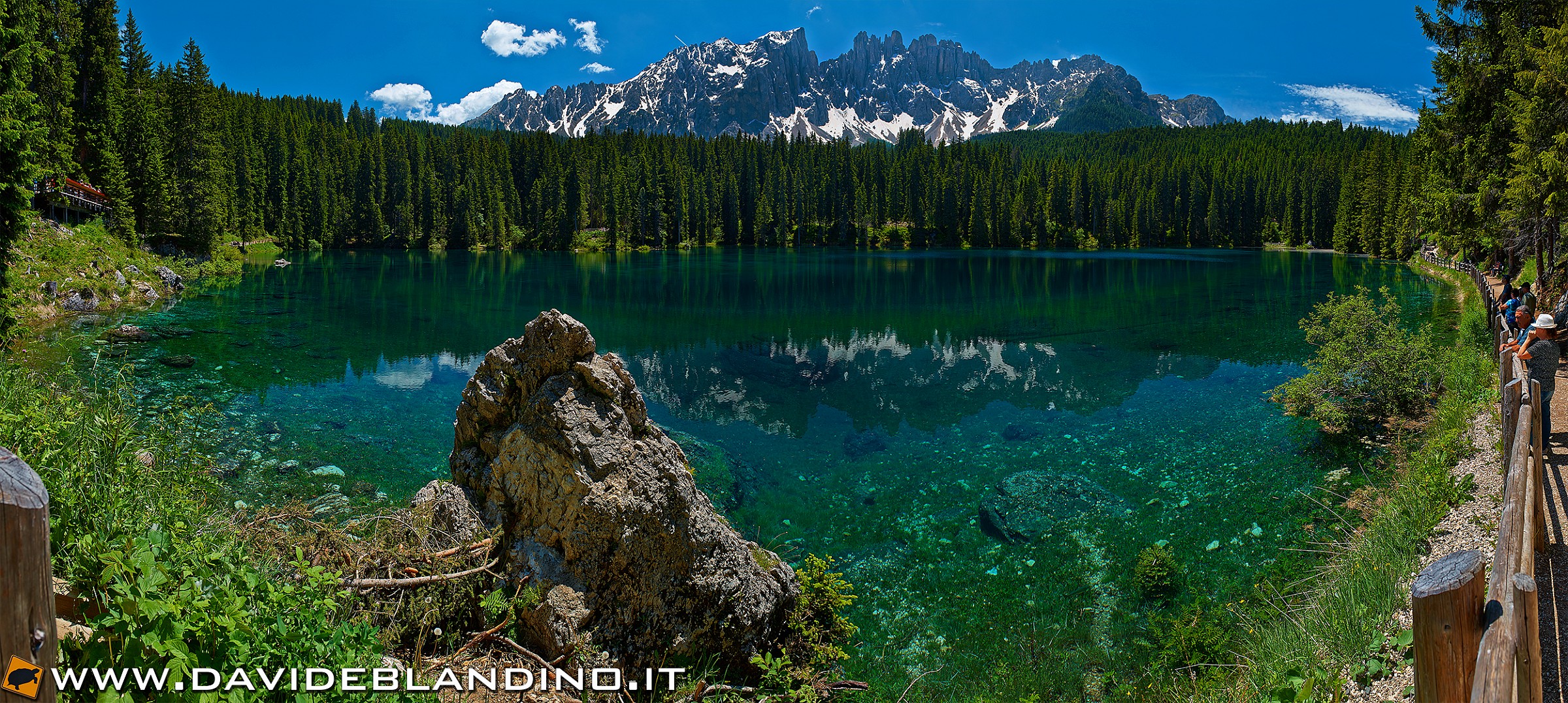 Un coloratissimo Karersee