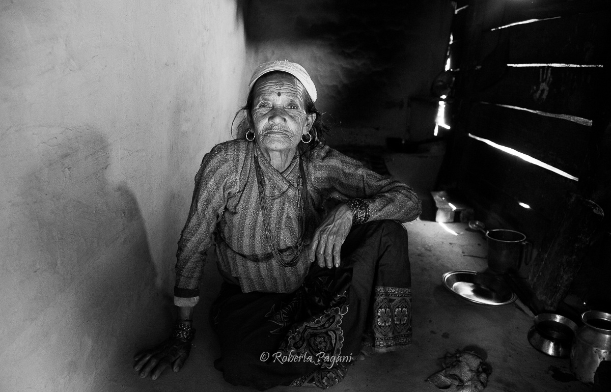 Donna nepalese versione B/N