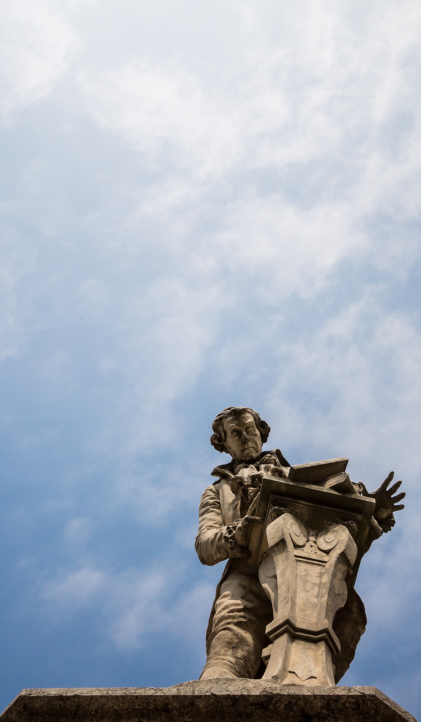 Statua di NonmiricordochiaBologna