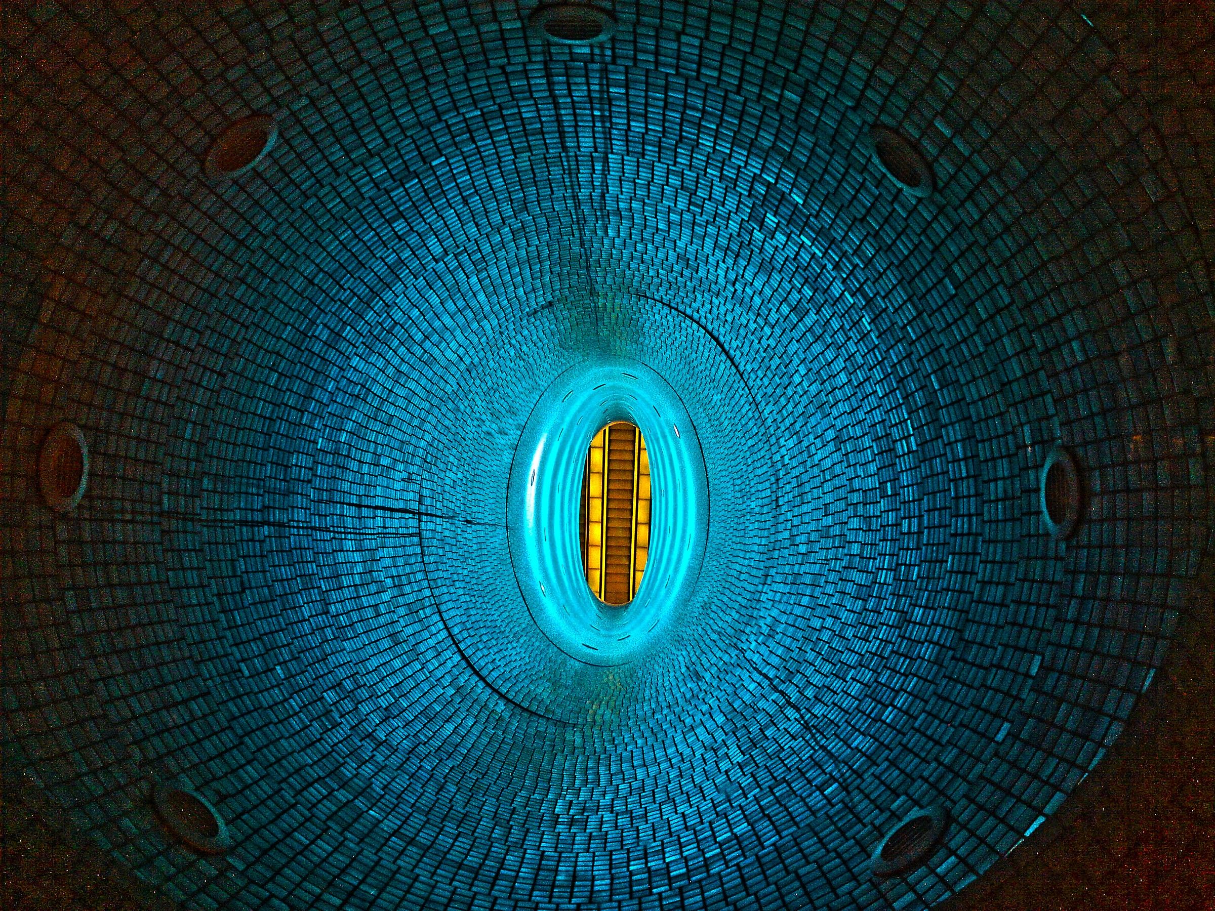 the navel of Naples!!