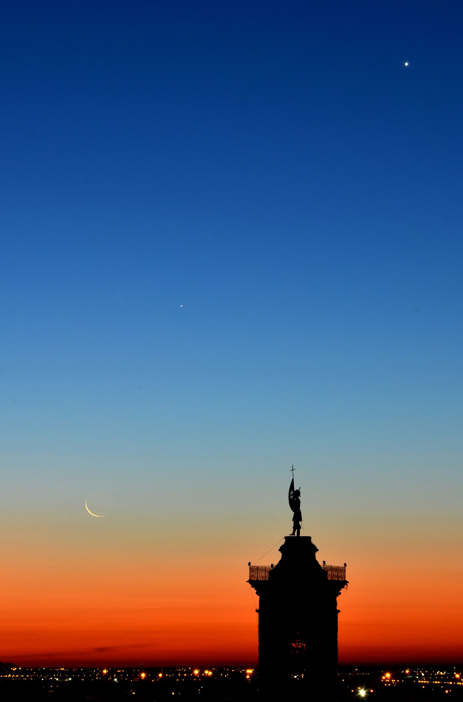 Bergamo, luna, mercurio e venere