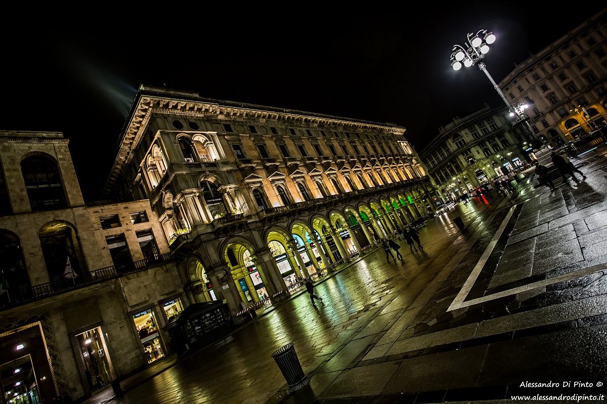 Fra luci e pioggia - Duomo di Milano