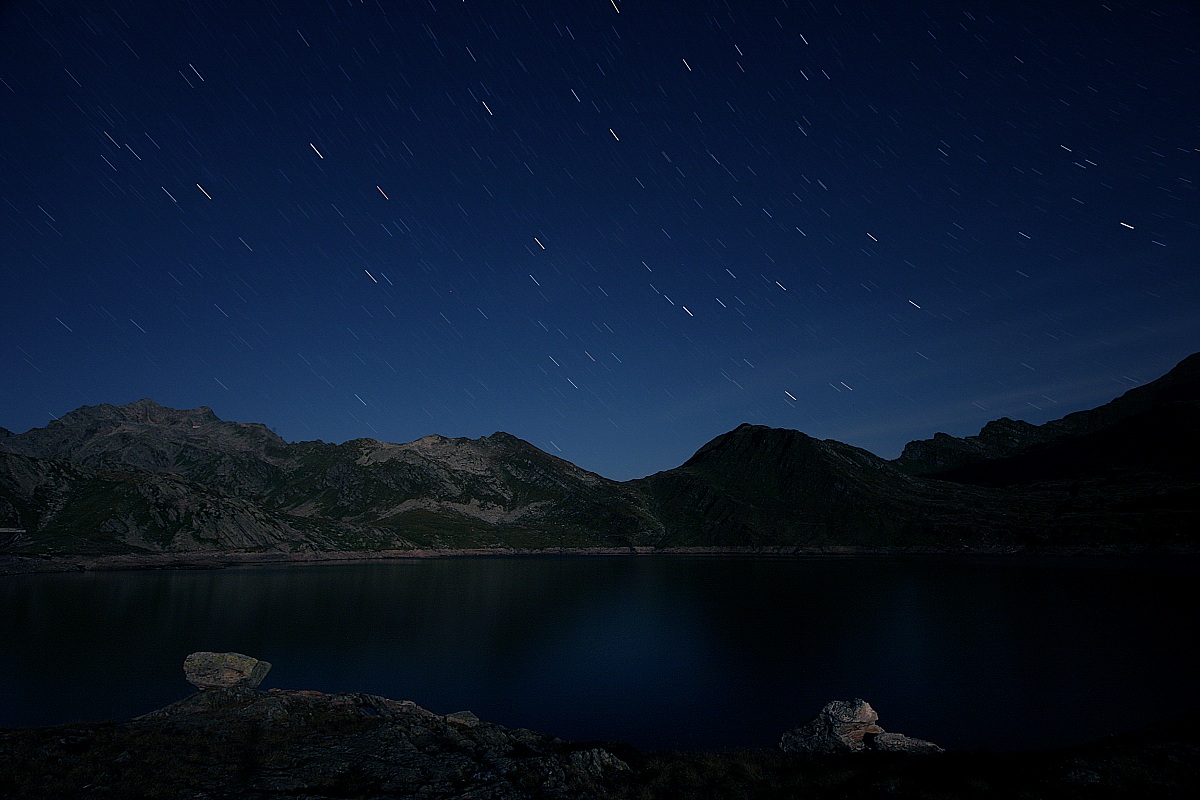 Night under the stars in the moonlight