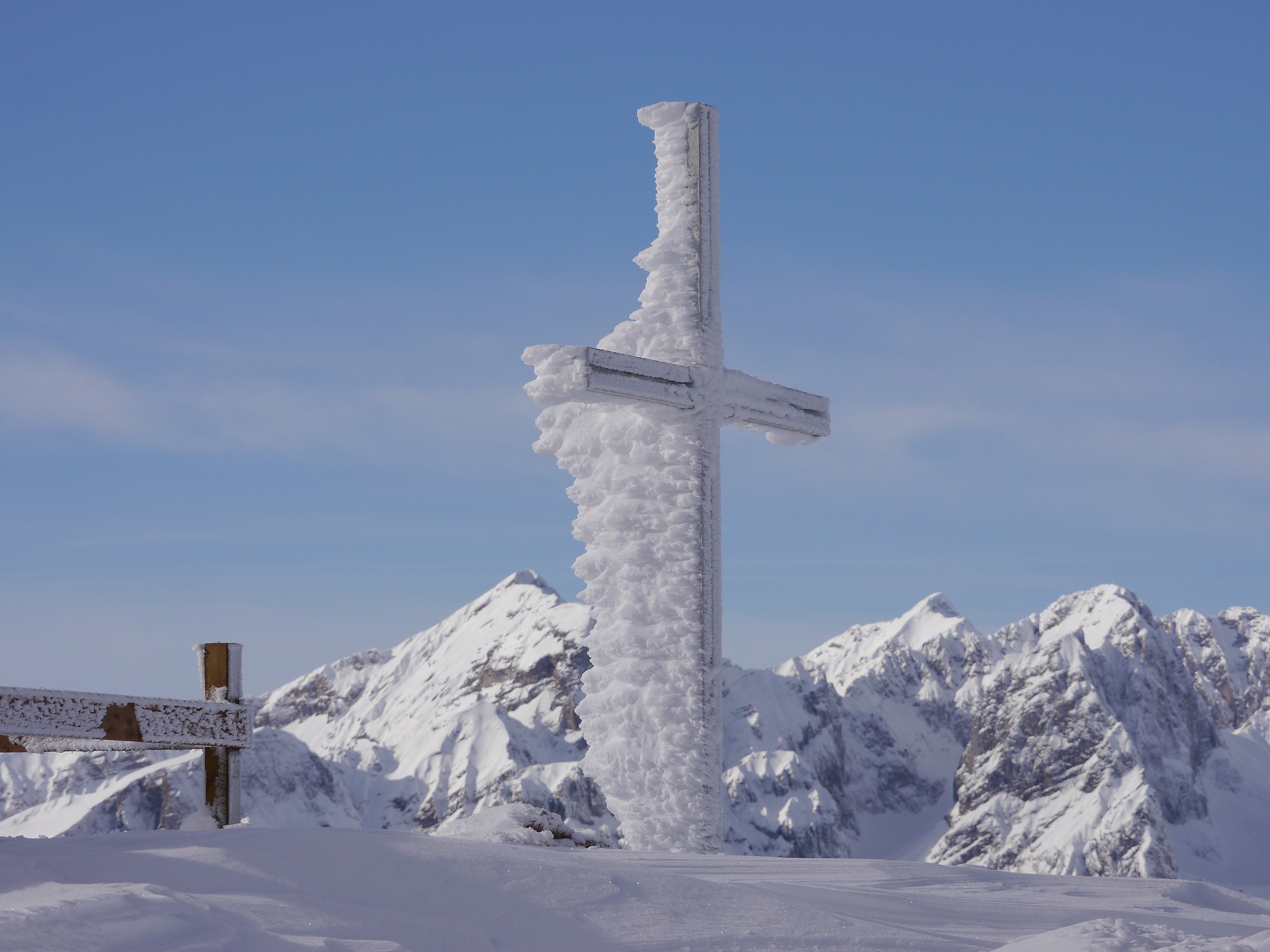 Icy Cross in Trentino