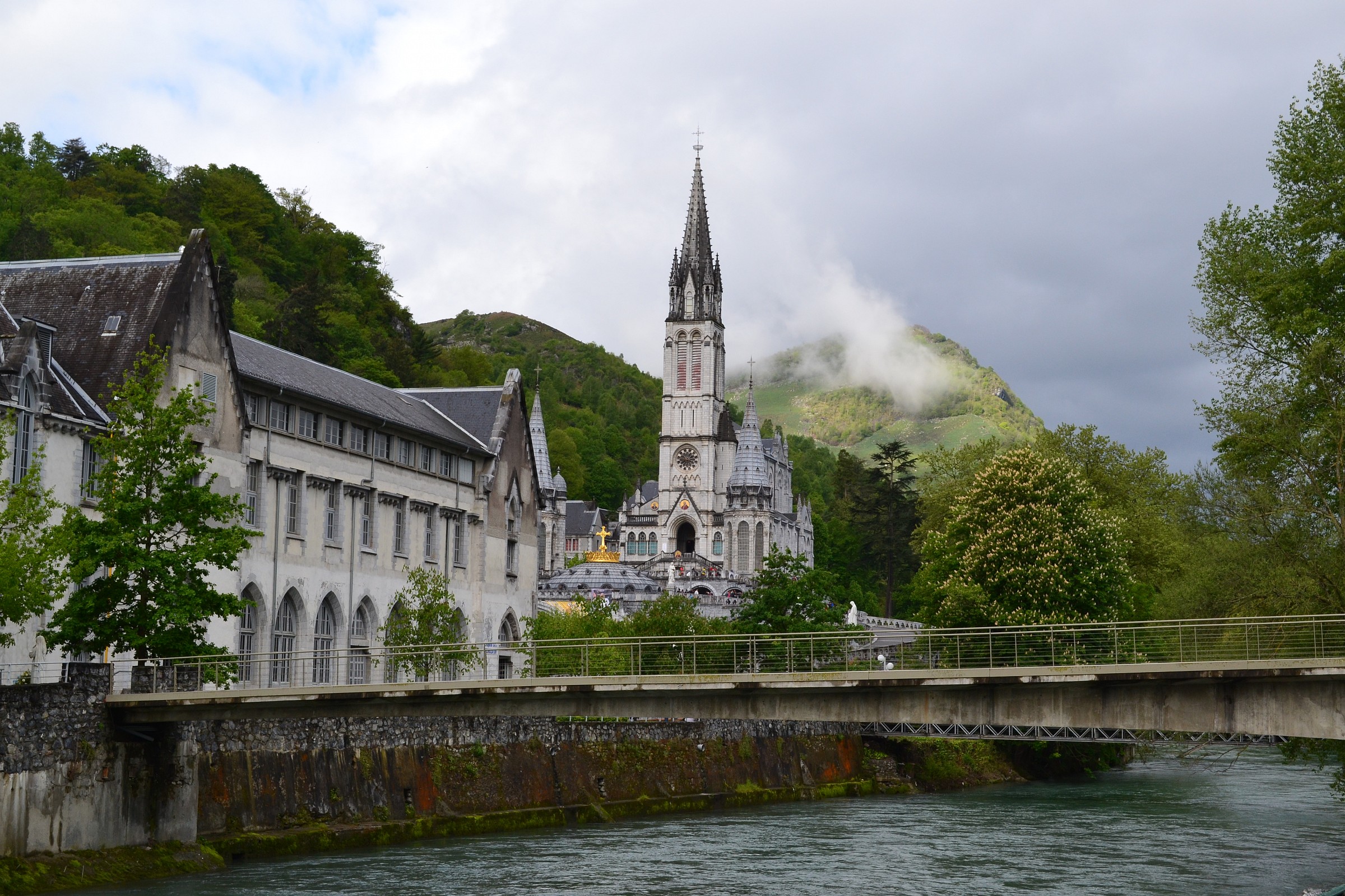 Lourdes