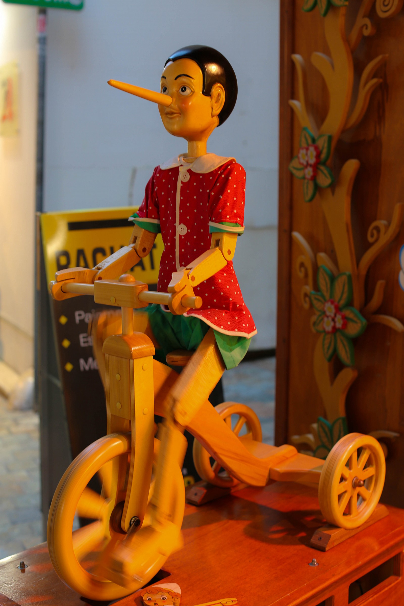 Pinocchio in bici