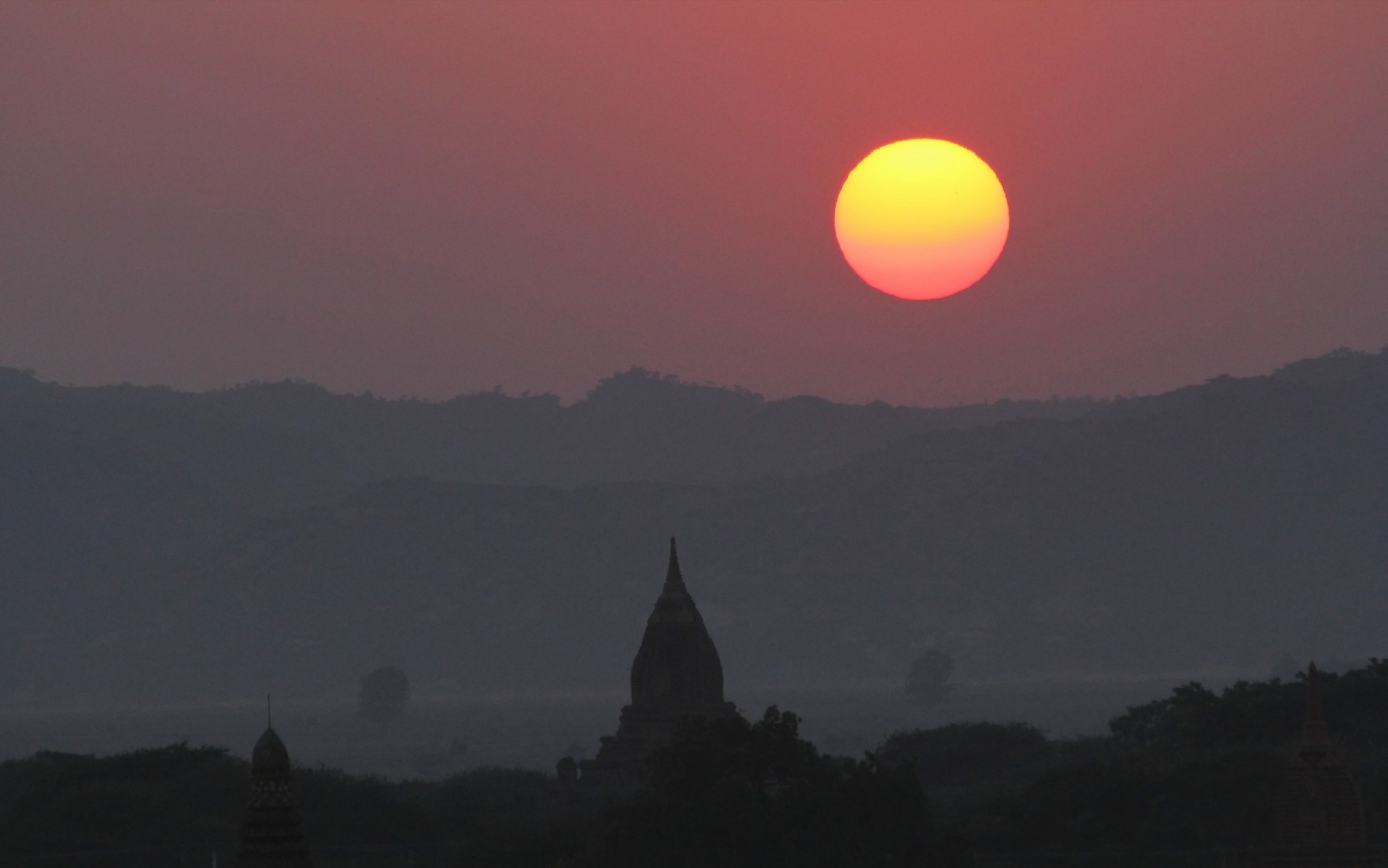 Tramonto a Bagan 2