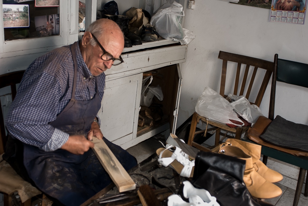 Il calzolaio e il suo mondo