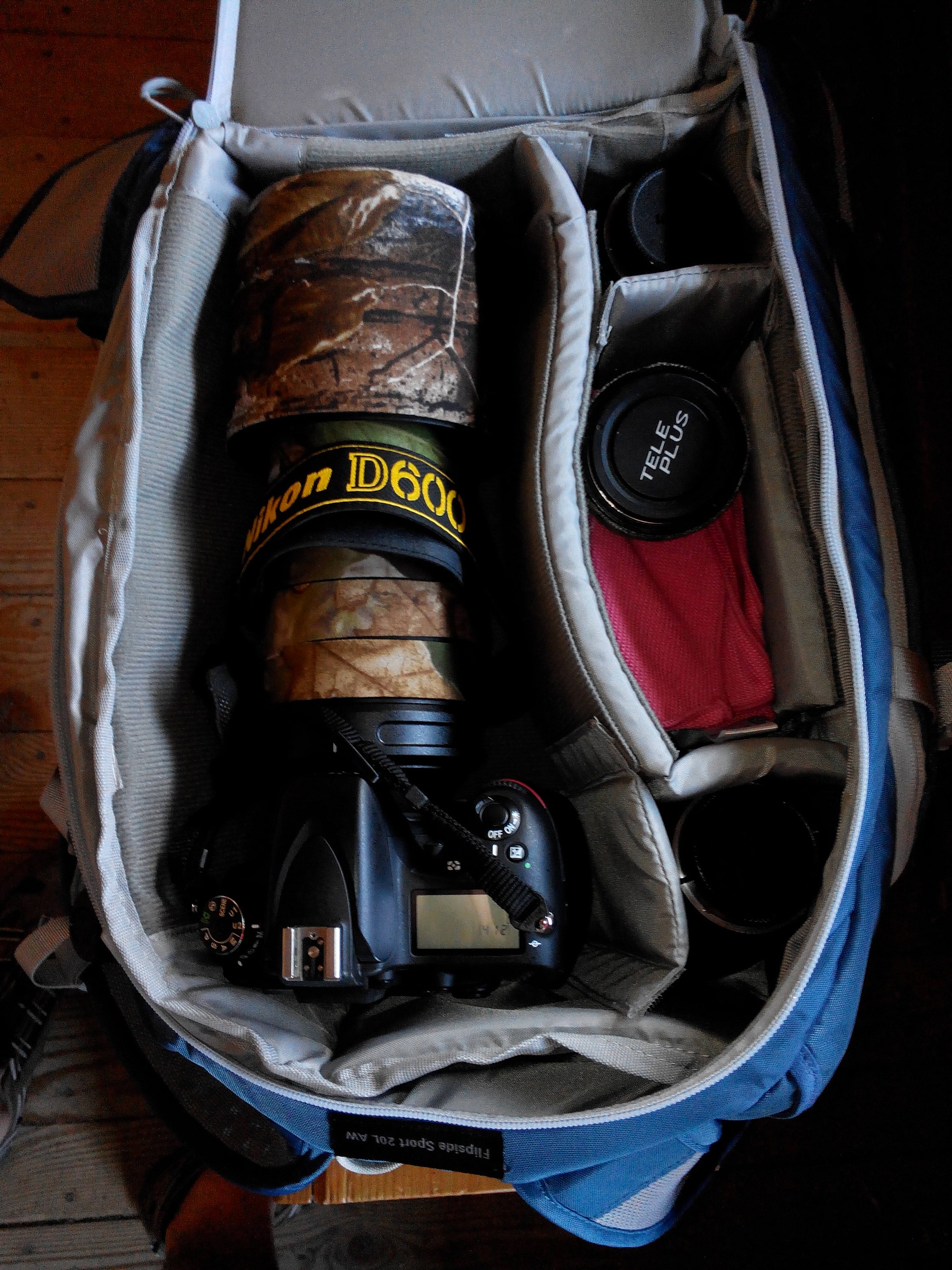 Tamron and backpack lowepro flipside sport 20l