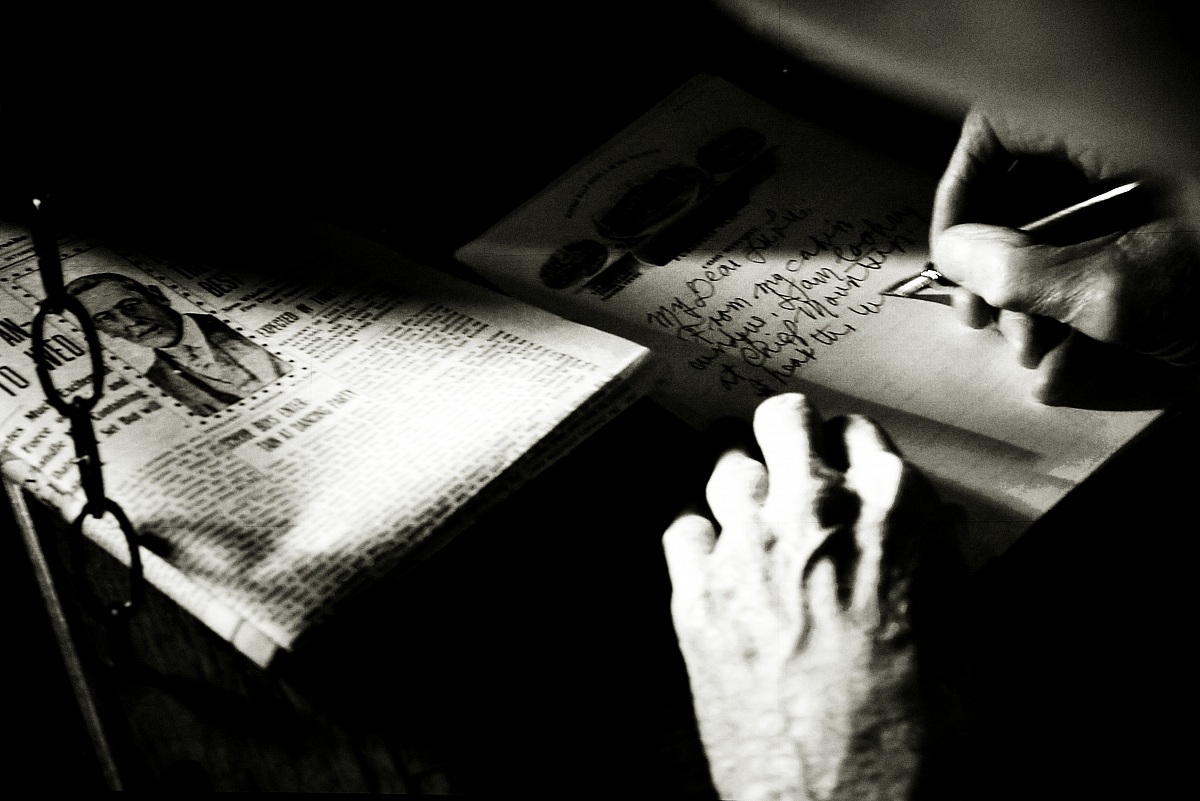 Dear friend I am writing ...