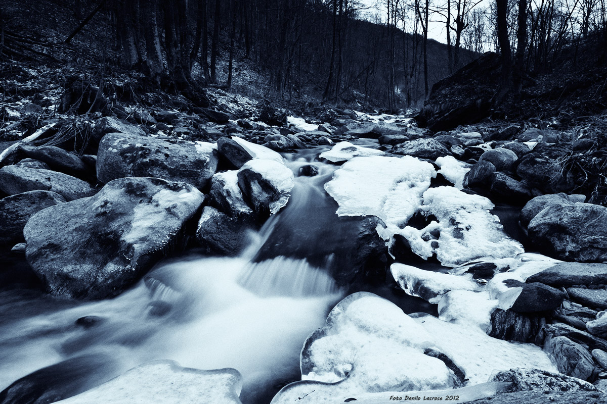 Ghiaccio nel Vallone di Gilba (cn).