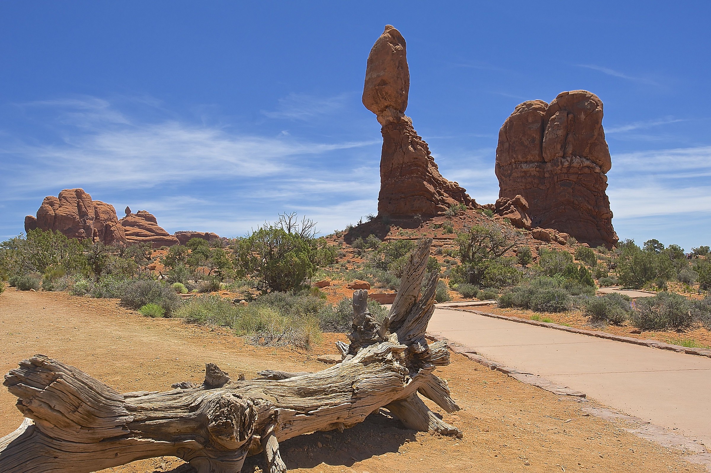 Arches Suspended Rock
