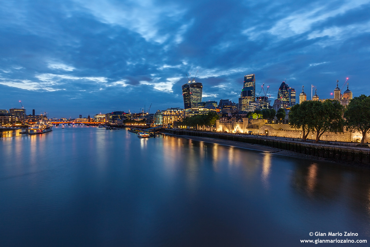 London by Night (2014) - 16