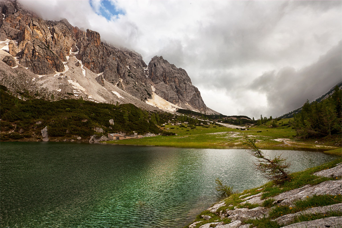 the lake that there is no