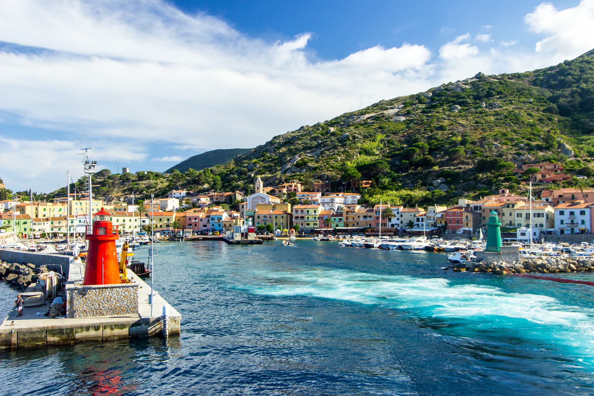 Giglio Porto dal traghetto