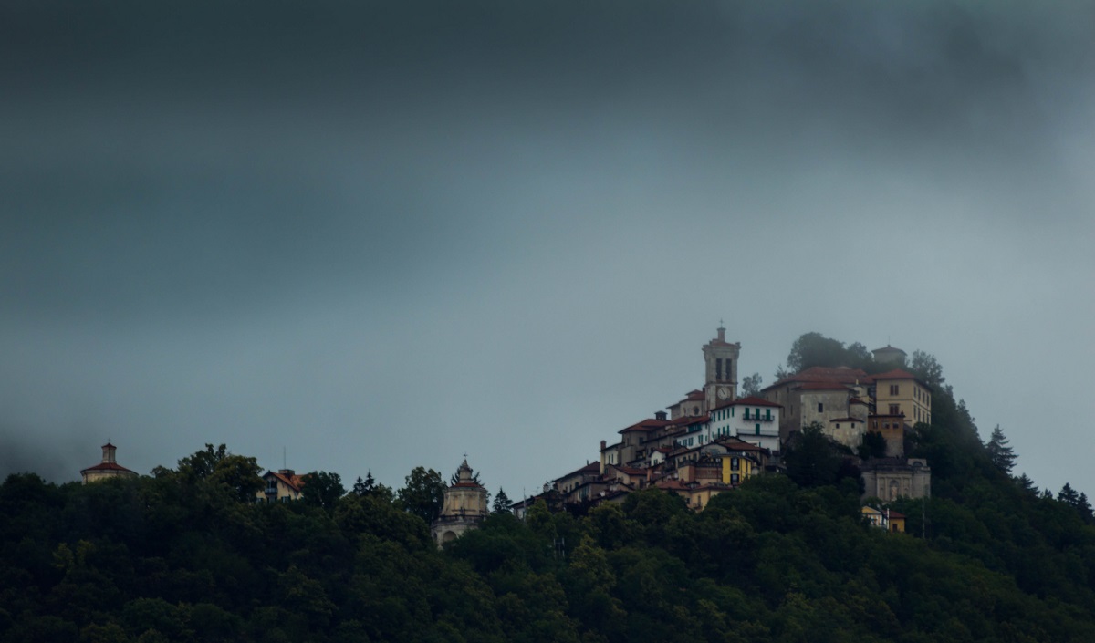 The melancholy before the rain ...