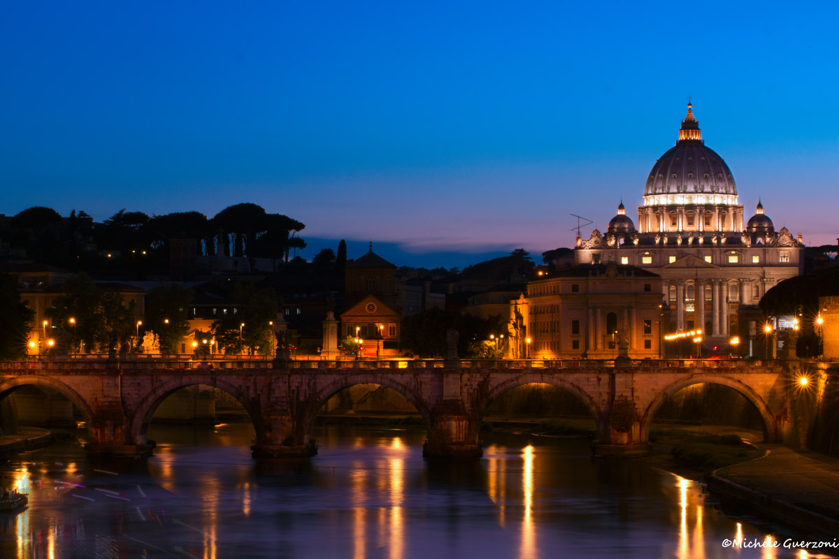 Roma by night