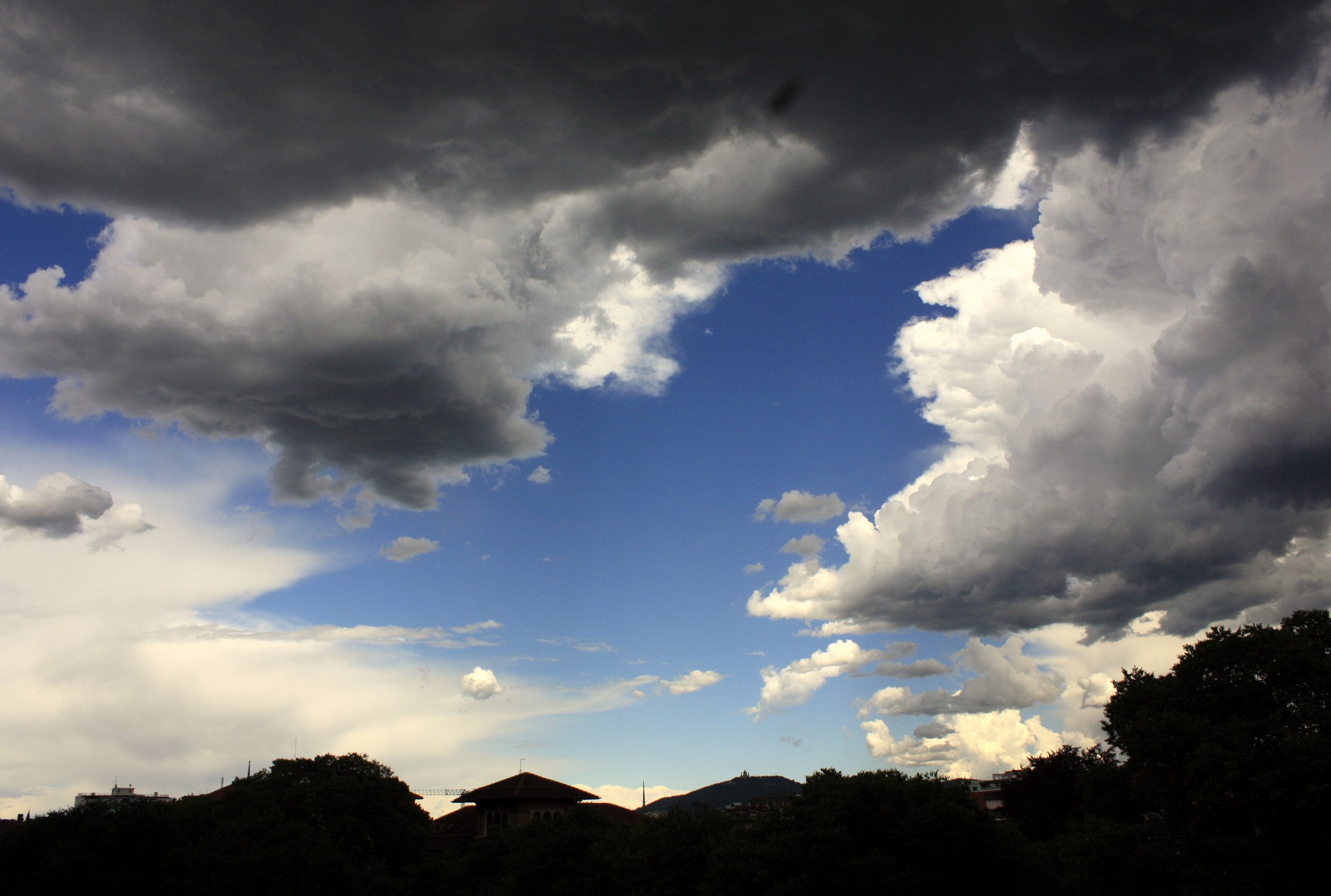 sky over Turin