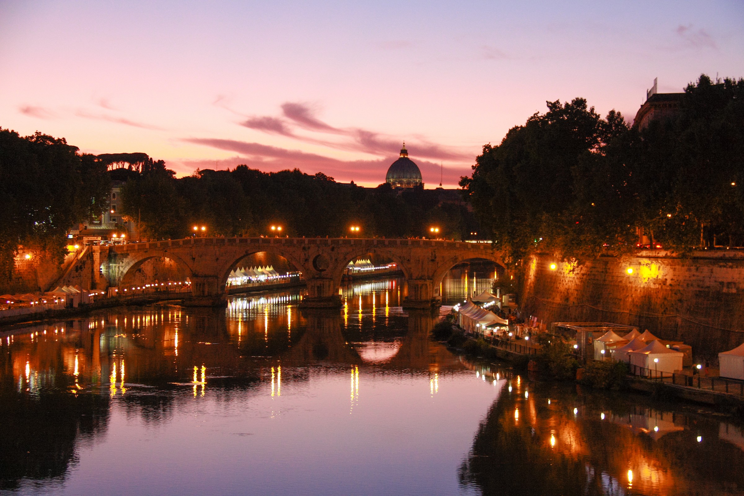 Rome, sunset in August