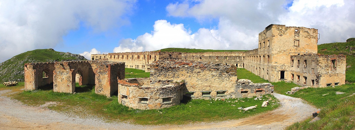 Barracks Strong Centrale2 (Colle di Tenda)