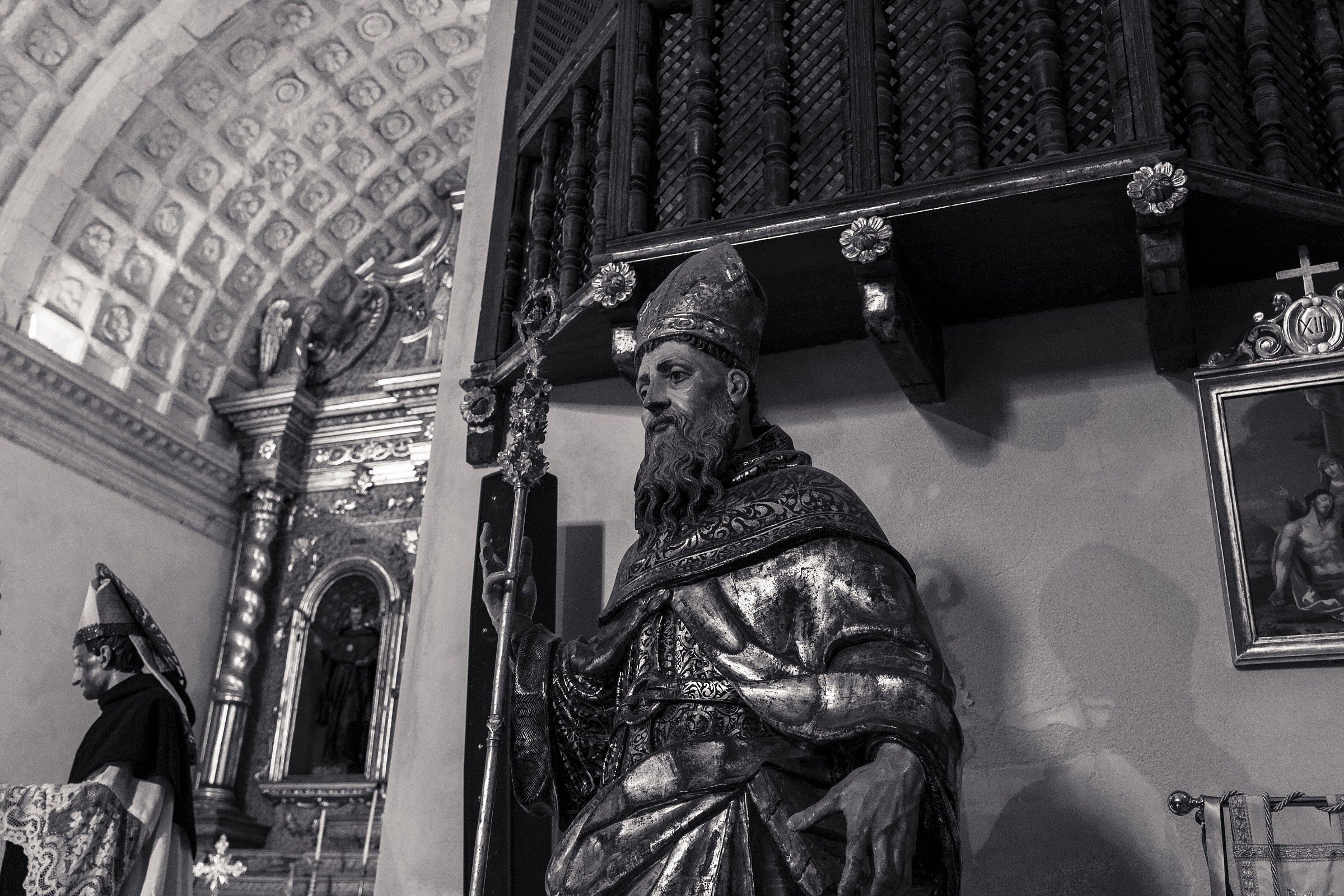 Cagliari, church and statue of sant'agostino