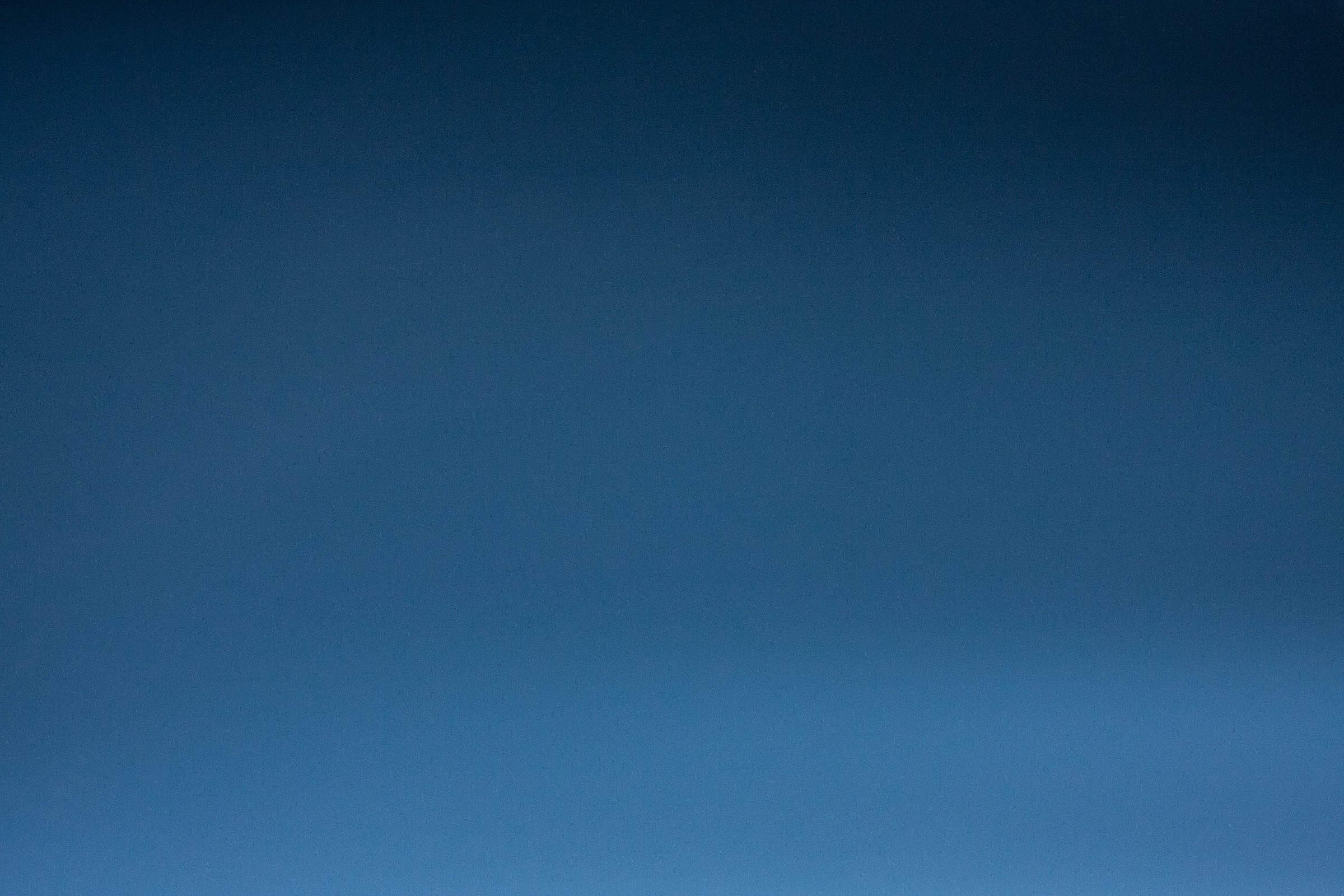 Try Canon 40D blue sky