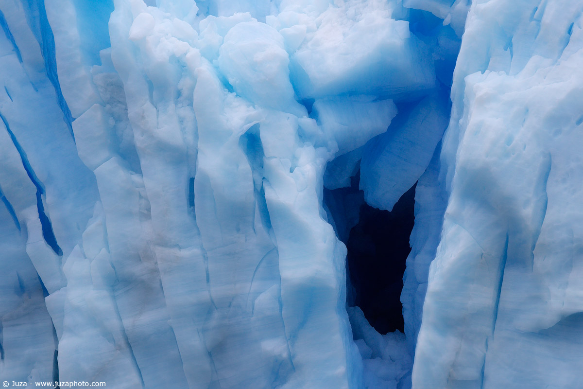 Grotta di ghiaccio nel Perito Moreno, 011311