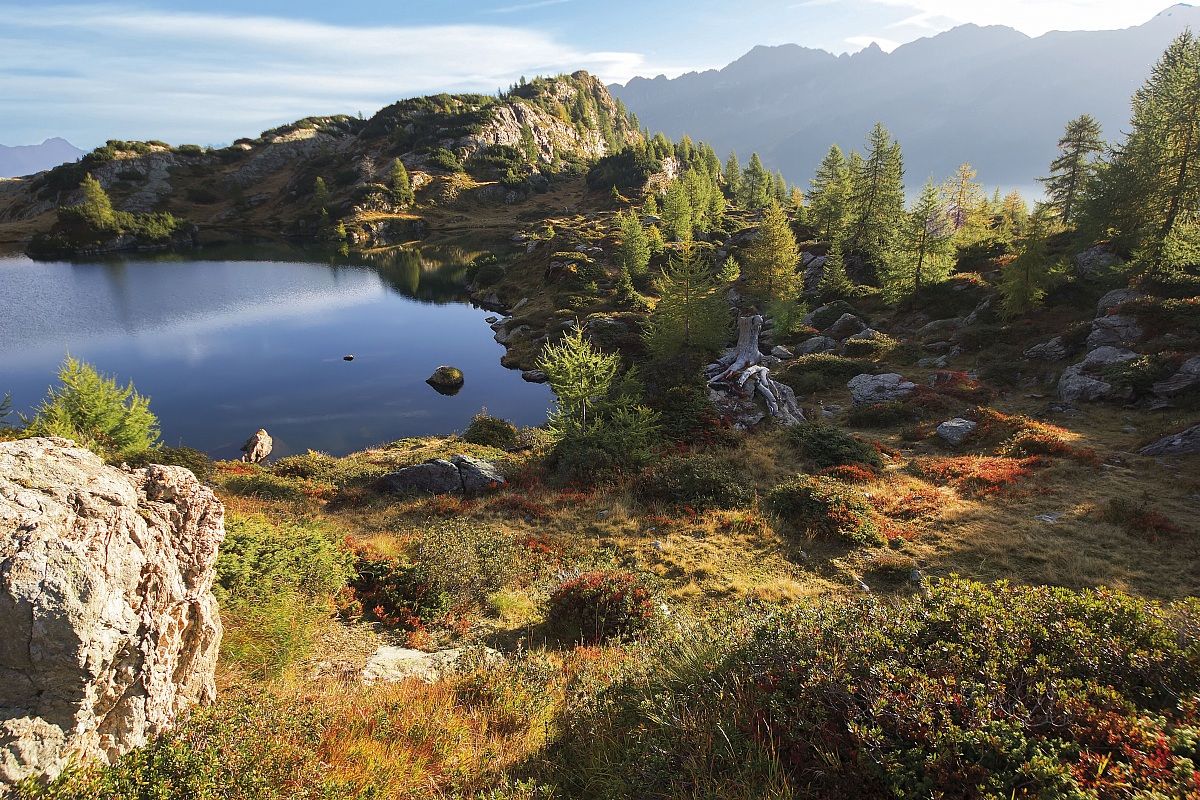 Alba Lago Nero di Torena