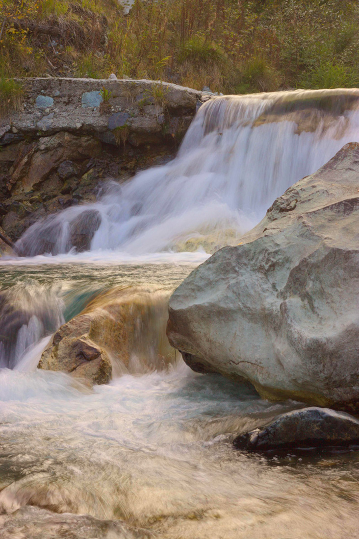 Torrente al TramontoConfine