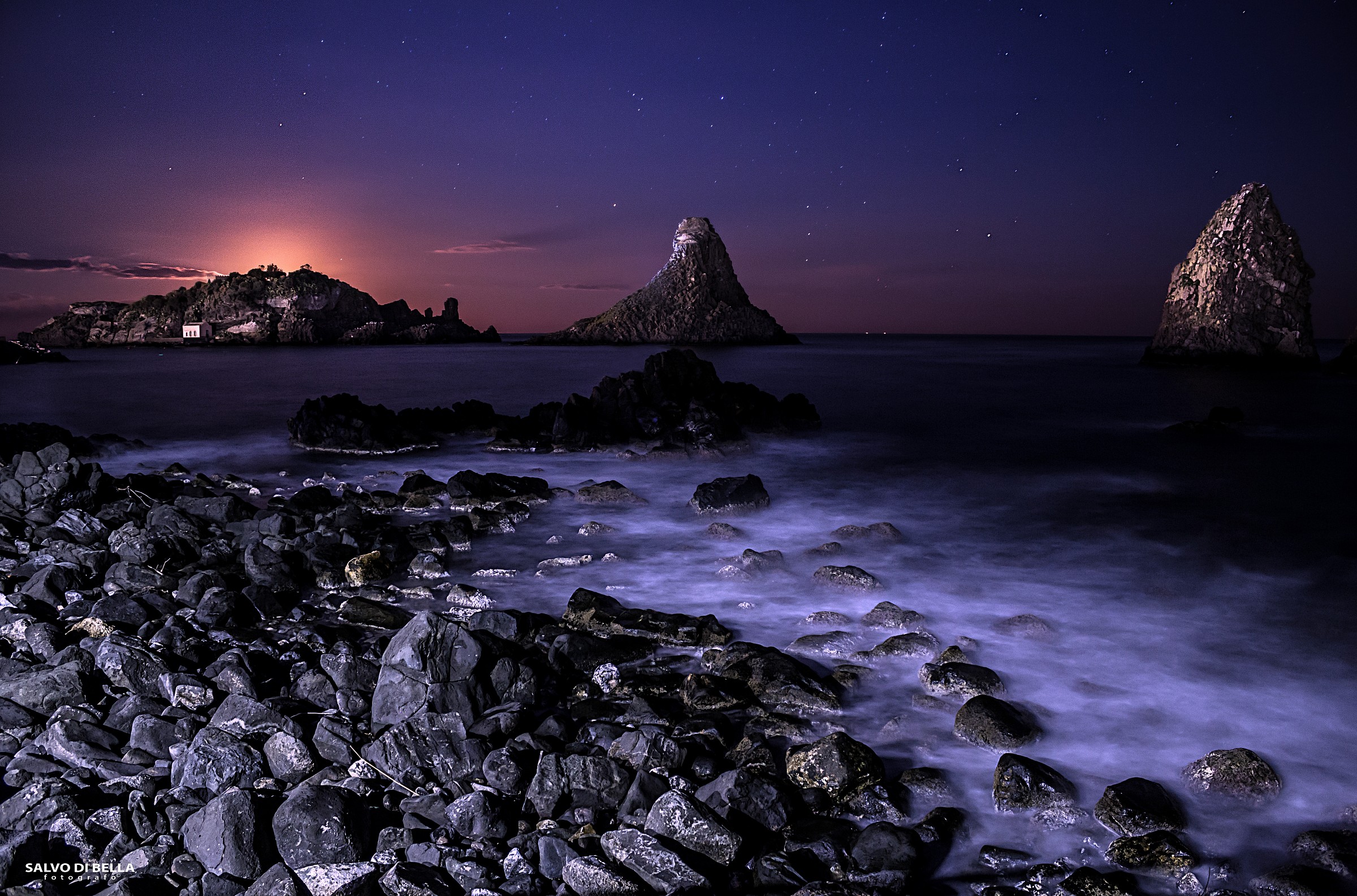 behind the island Lachea hid her, the Moon