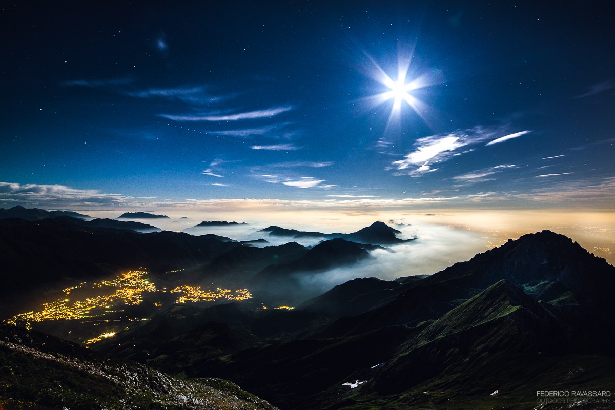 Orobie, between clouds and stars.