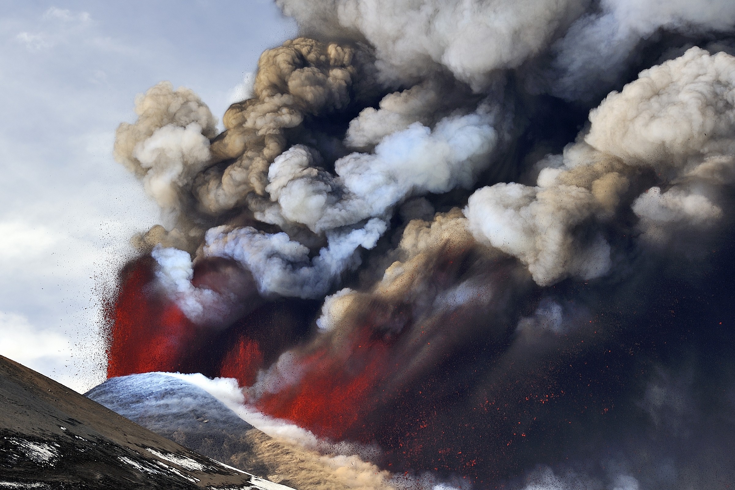 Etna_2012-1