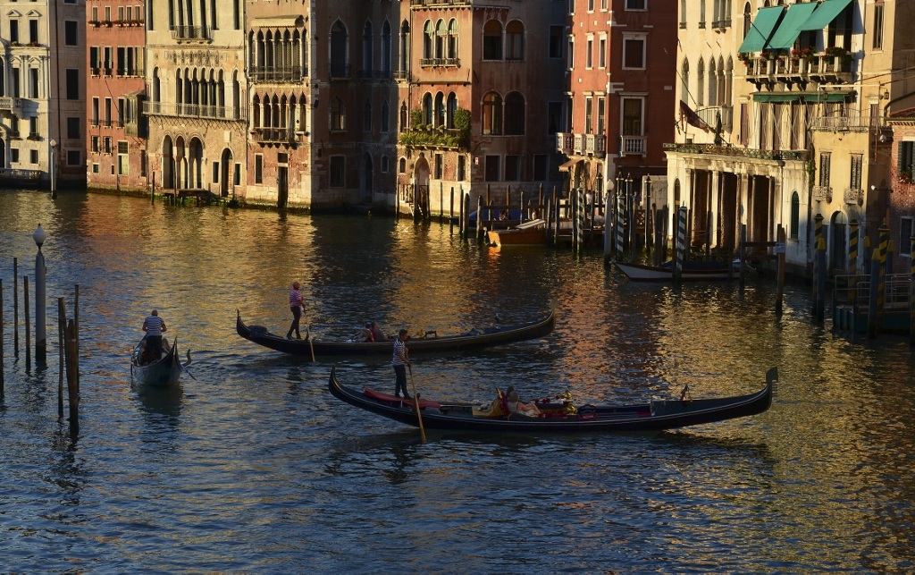 La luce calda della sera