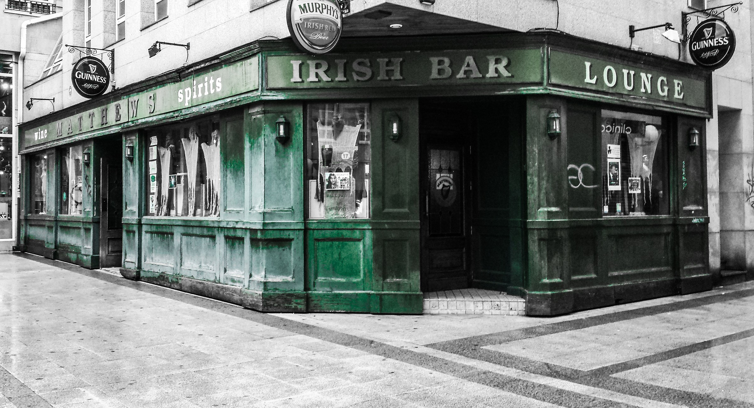 Irish bar