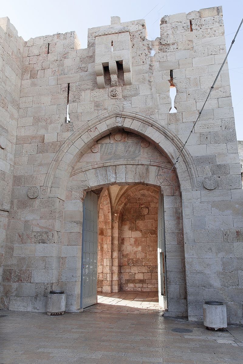 Omar door, entrance to the Arab neighborhood