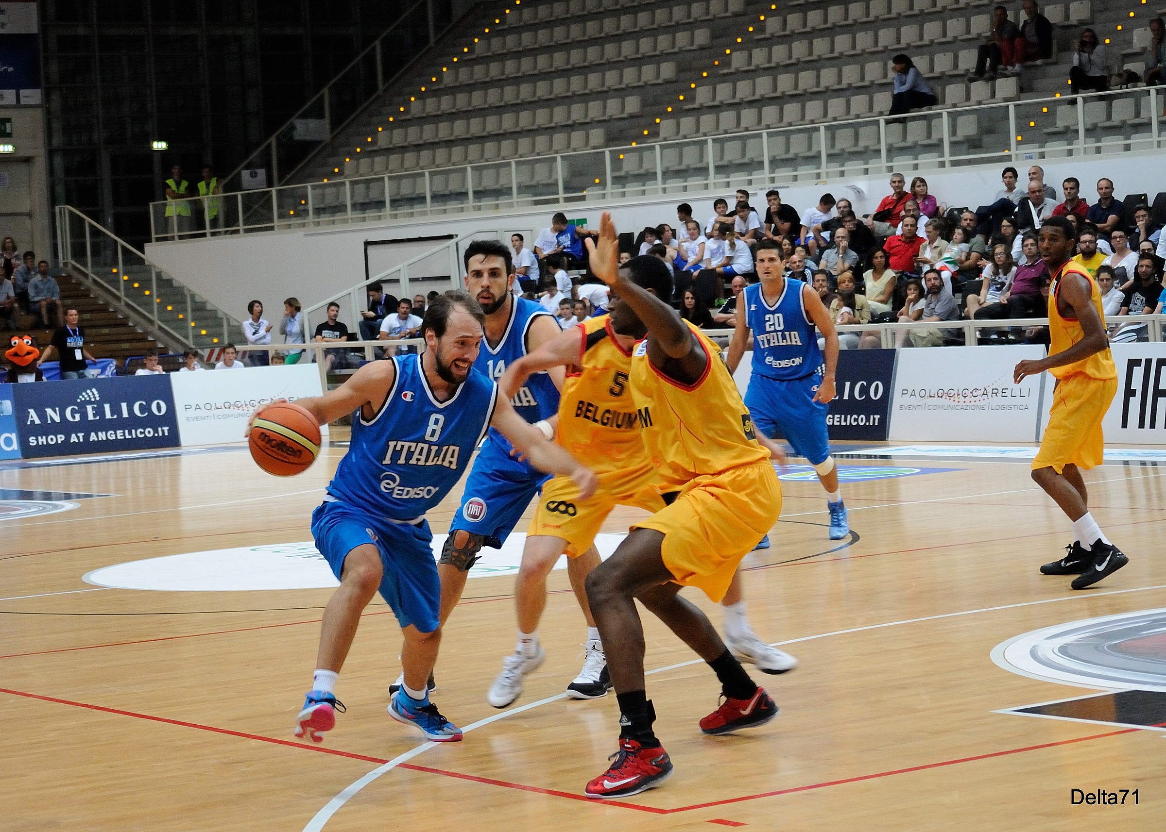 Italy national basketball shovel trento peppe poet