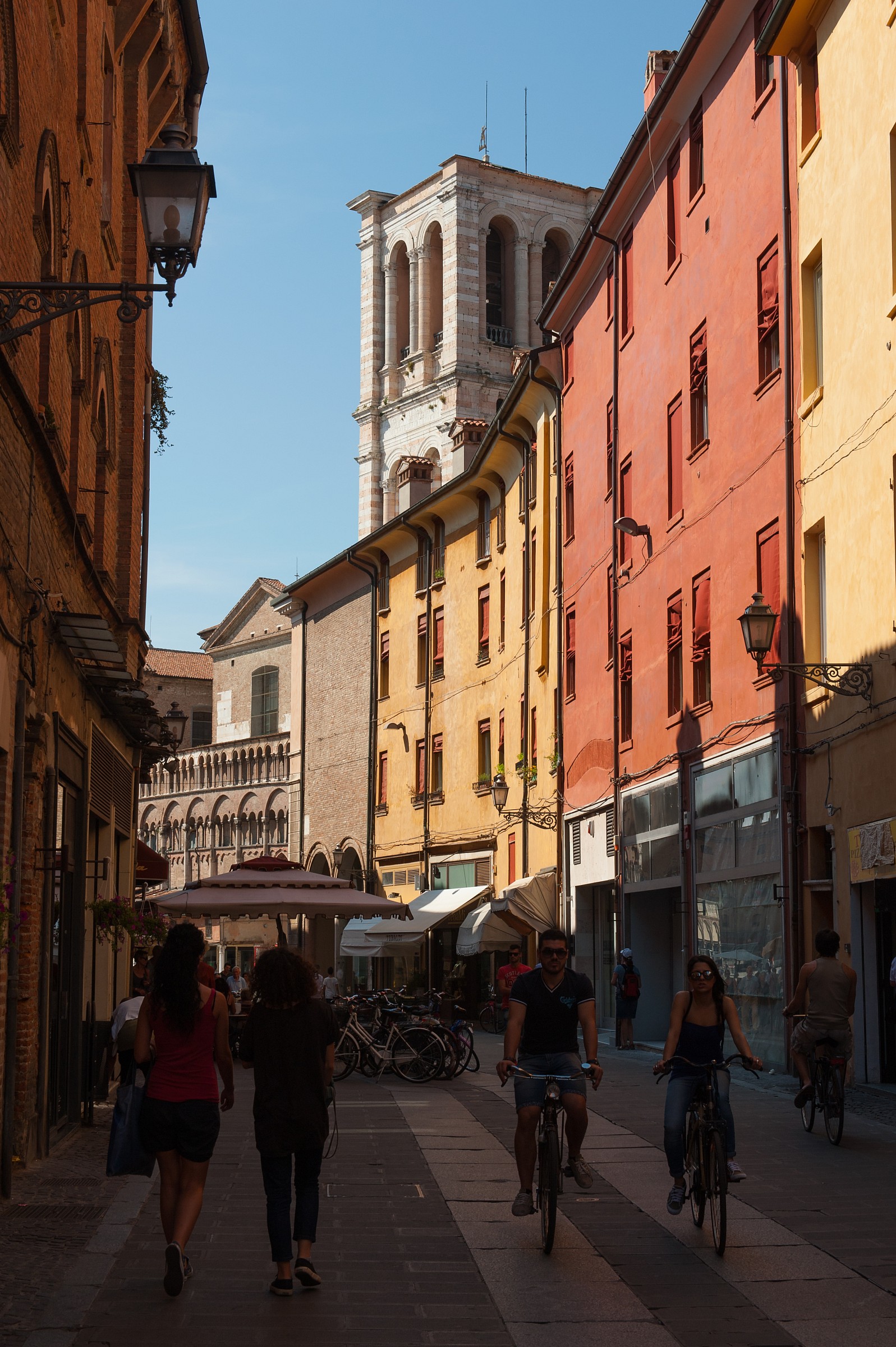 Ferrara, Via Mazzini