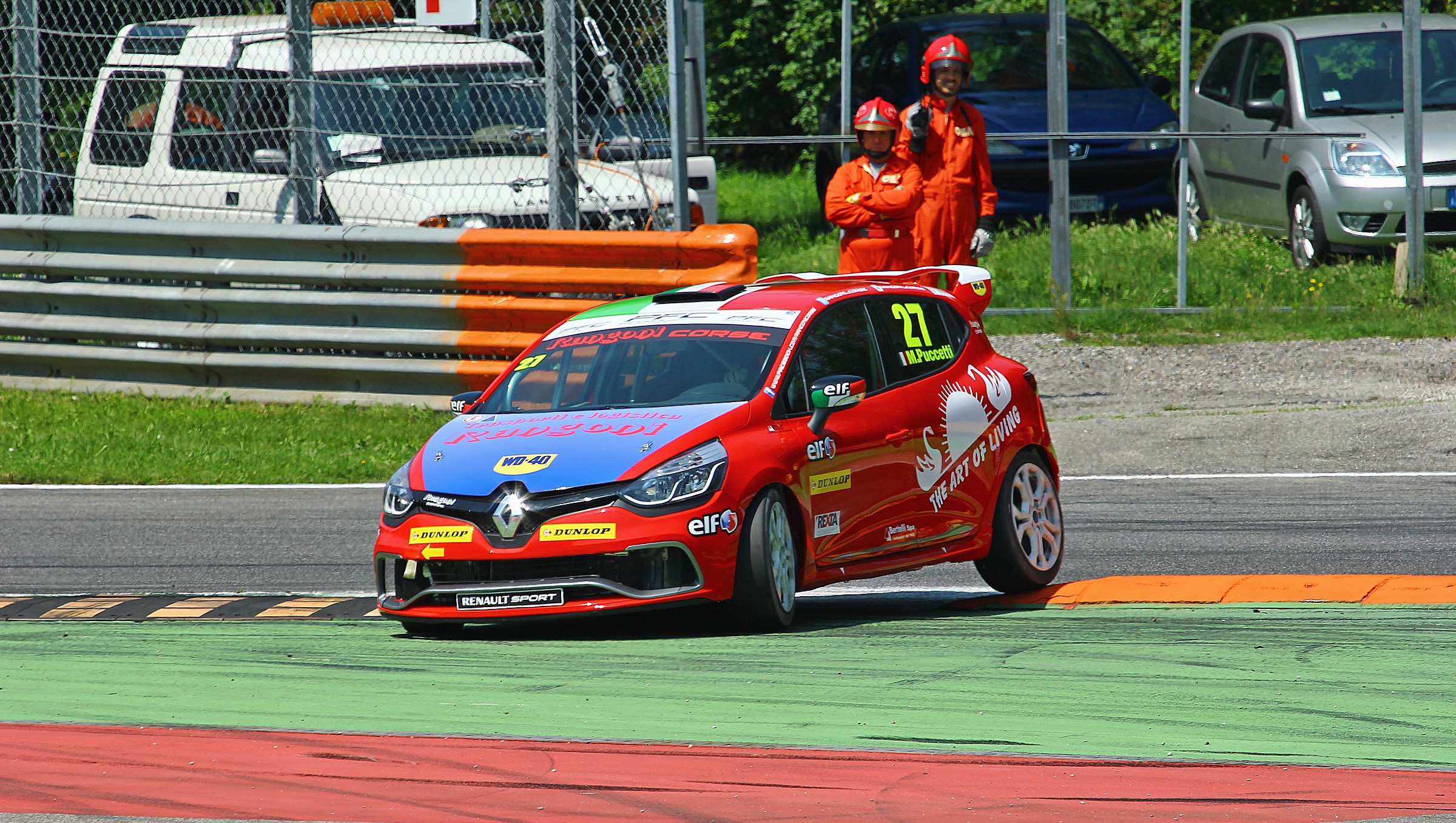 Renaul Clio Cup variant of the Canal