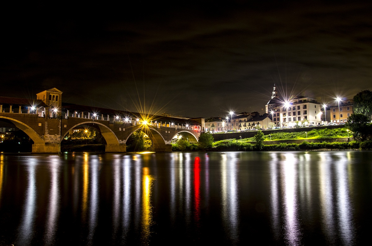 the covered bridge of Pavia