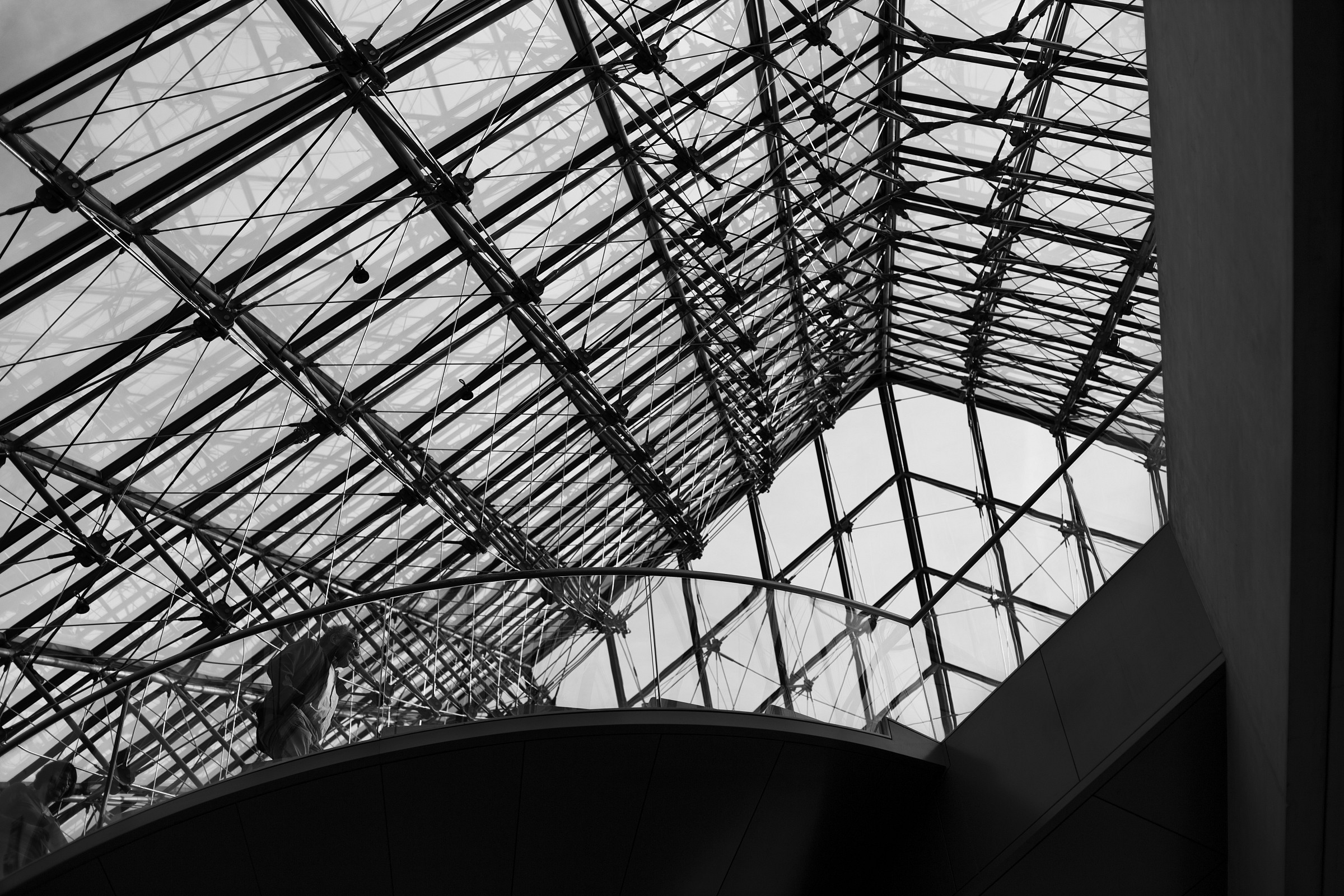 Contrasts Hill Climb - Louvre Museum, Paris