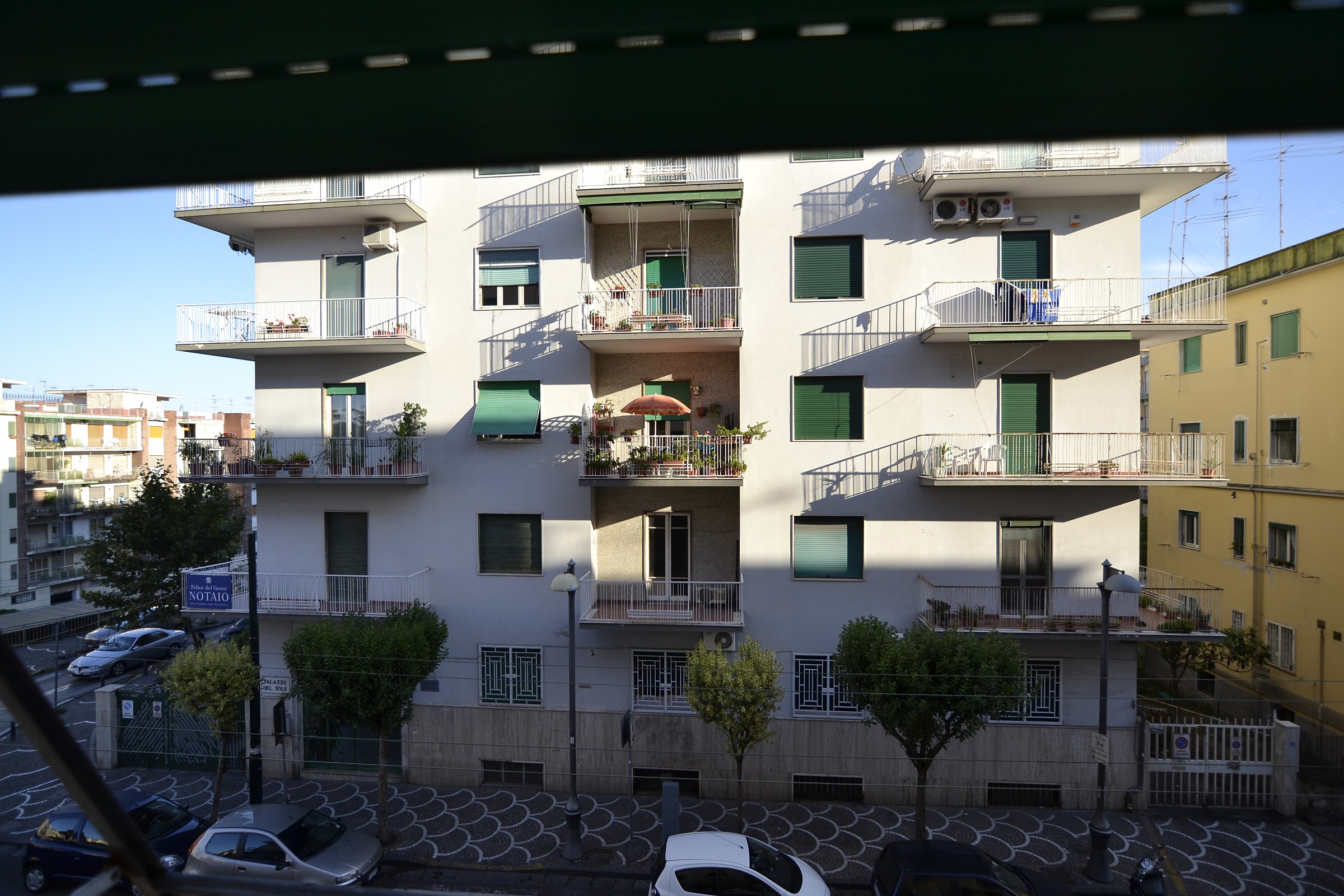 8749813-lf11_fn28_iso200_1-1250sec