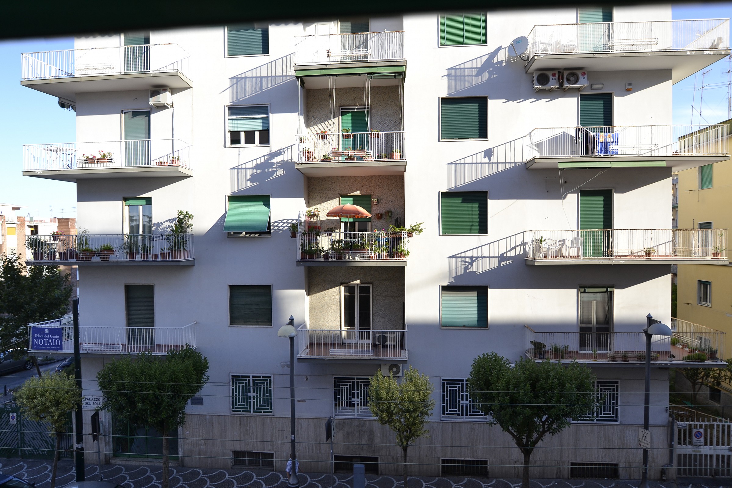 8749813-lf14_fn28_iso200_1-800sec