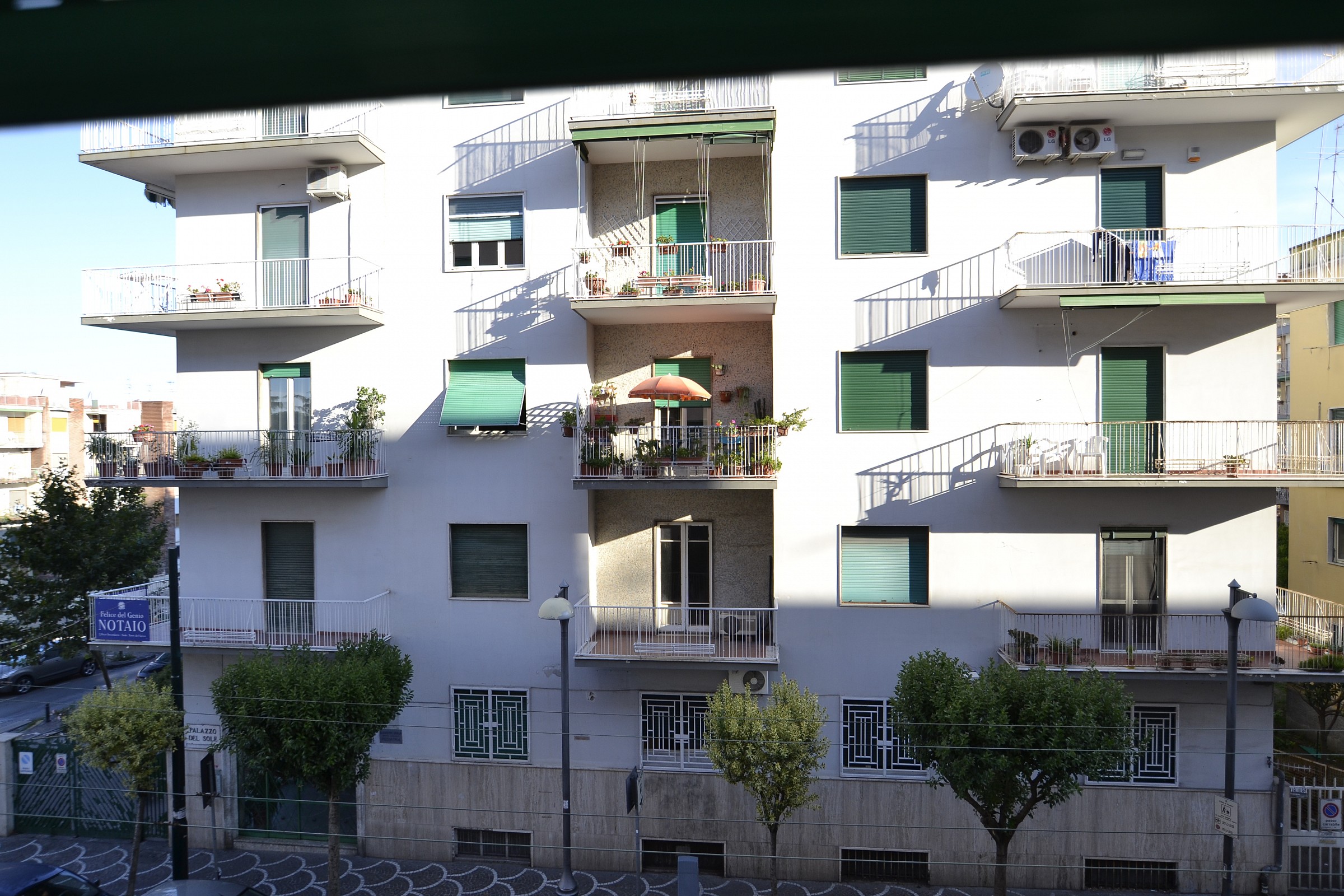 8762008-lf14_fn35_iso200_1-800sec