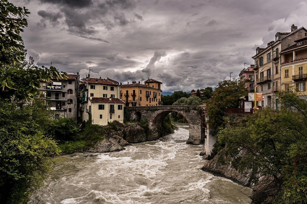 Ivrea - aria di tempesta!!