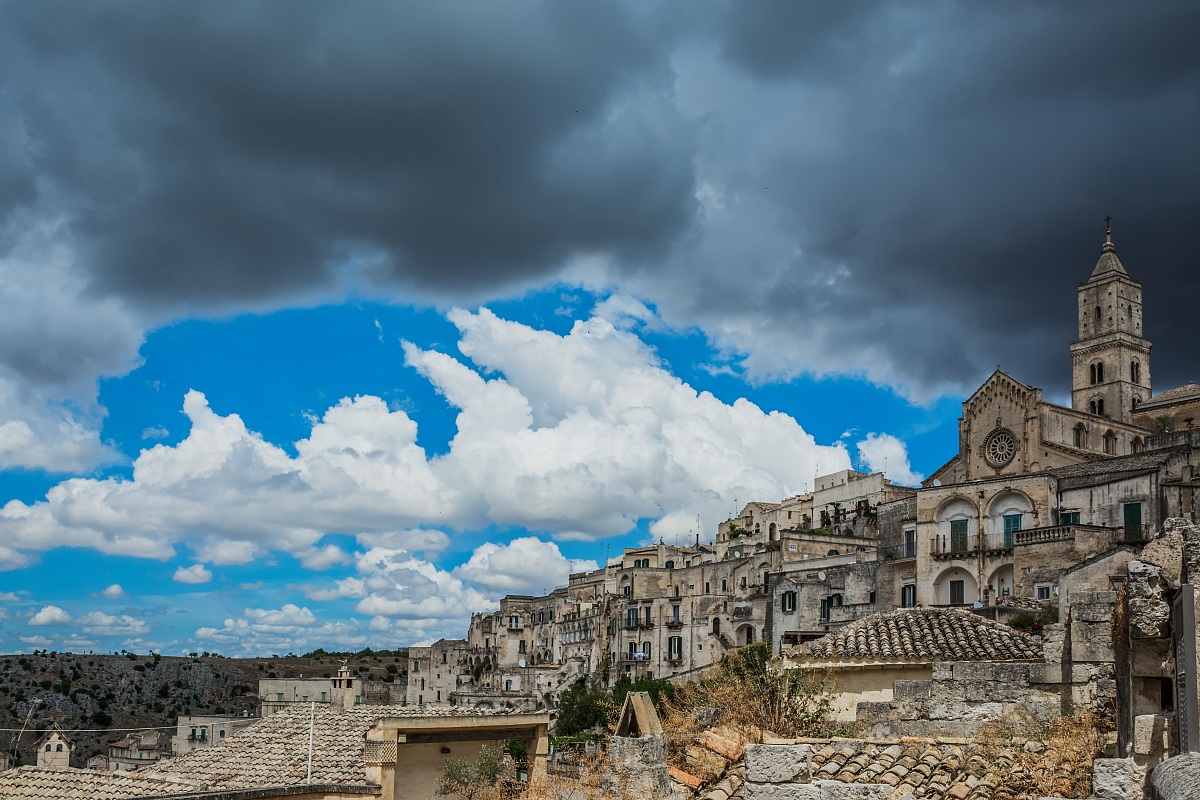 Nuvoloni su Matera