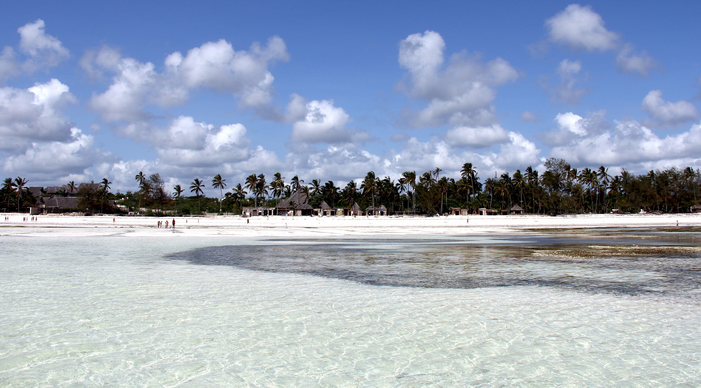 Clear warm and salty waters